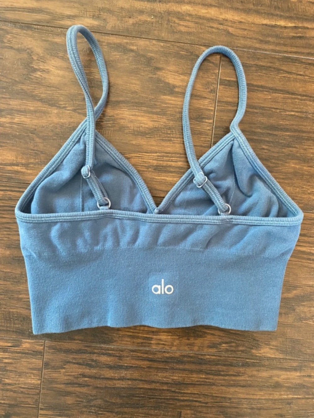 ALO Bra Bundle - Picture 8 of 9